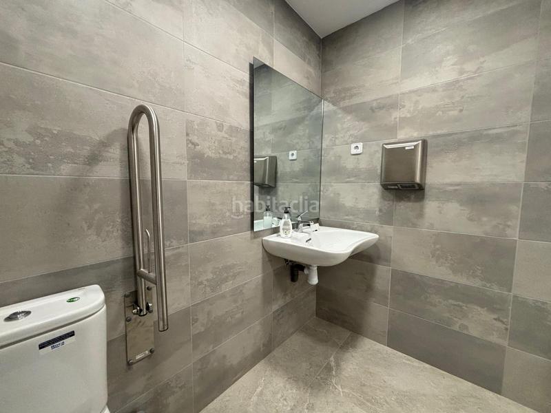 Foto 6c01b46d-b14b-439c-9007-4f8e45679a10. Local commercial dans L´Antiga Esquerra de l´Eixample Barcelona