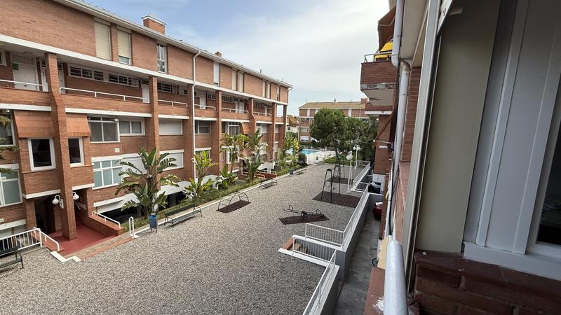 Foto 84231edf-cfc9-4af0-b0b2-5d514ff09efb. Location appartement avec parking piscine dans Ribes Roges Vilanova i la Geltrú