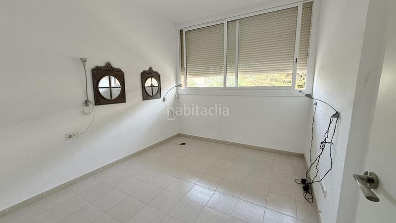 Foto f761d2cd-7940-4aeb-8436-22b3bc93c917. Location appartement avec parking piscine dans Ribes Roges Vilanova i la Geltrú
