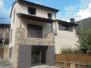 Location Maison à Seu d´Urgell (La). Casa de poble a estrenar a 5 minuts de la seu