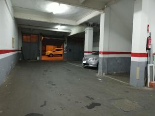Miete Motorradparkplatz in Pubilla Cases. Plaza moto! perfecta ubicación!
