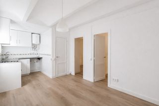 Flat in Pubilla Cases. ¡descrubre tu nuevo hogar!