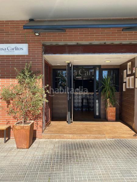 Foto 09687f07-4e11-4534-a825-6fea25236500. Traspàs local comercial a avinguda astronomia 1 a Rubí