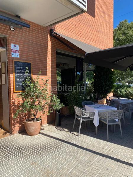 Foto a0d4e81f-b707-4f3d-a549-6577e1dfd262. Traspàs local comercial a avinguda astronomia 1 a Rubí