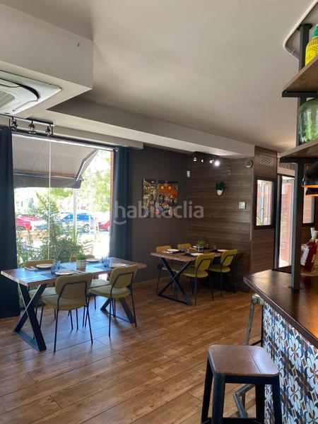 Foto 1c24c18d-3116-484b-8cbf-99ffcbdcd9ce. Traspaso local comercial en avinguda astronomia 1 restaurante, bar en traspaso en avenida astronomia, 1 en Rubí