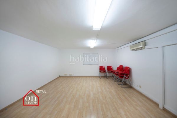 Foto ed4eb450-ac65-447b-a20d-a38052f54c5b. Local comercial en carrer de manel farrés 15 local en venta en calle de manel farrés, 15 en Sant Cugat del Vallès