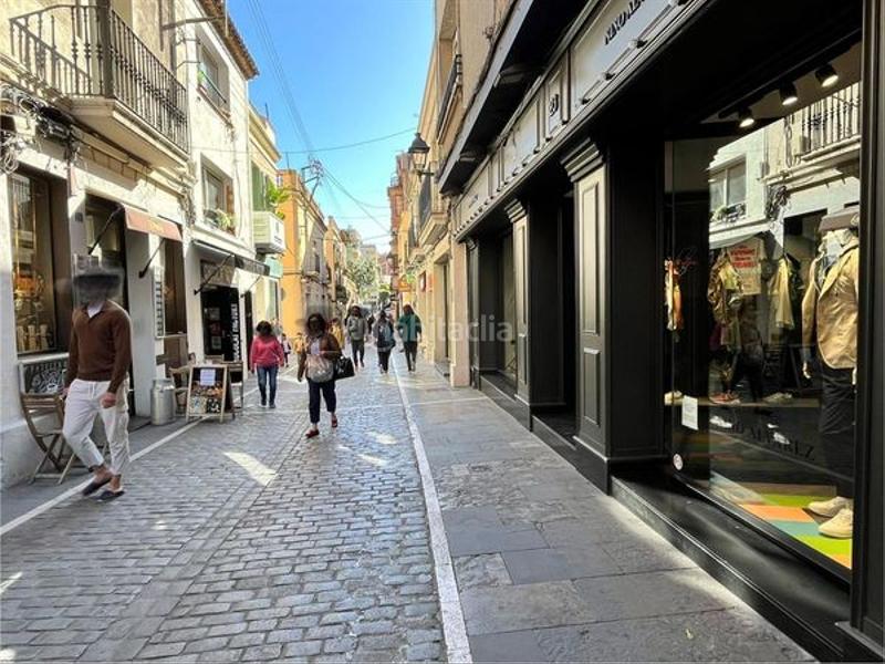 Foto 4f5be3a2-bddd-48d1-af4b-dbf462fc444d. Alquiler local comercial alquiler de local en calle de santiago rusiñol en Sant Cugat del Vallès