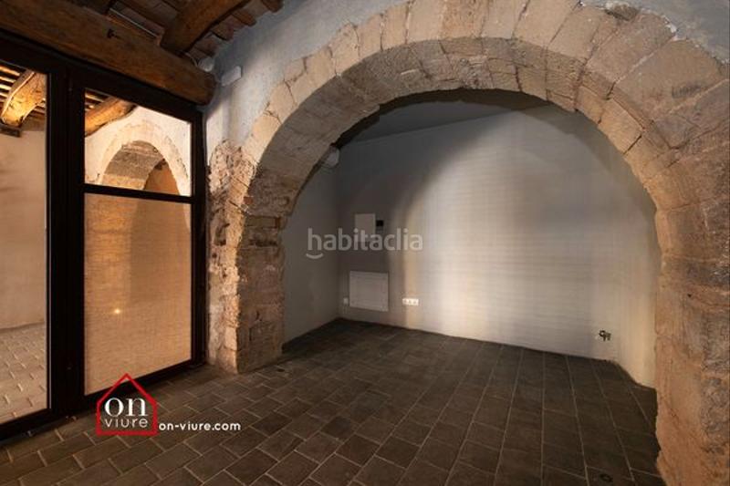 Foto 0ad8af5e-6f0d-4c9a-a3cf-dcf942fd157e. Alquiler local comercial alquiler de local en sant domench en Sant Cugat del Vallès