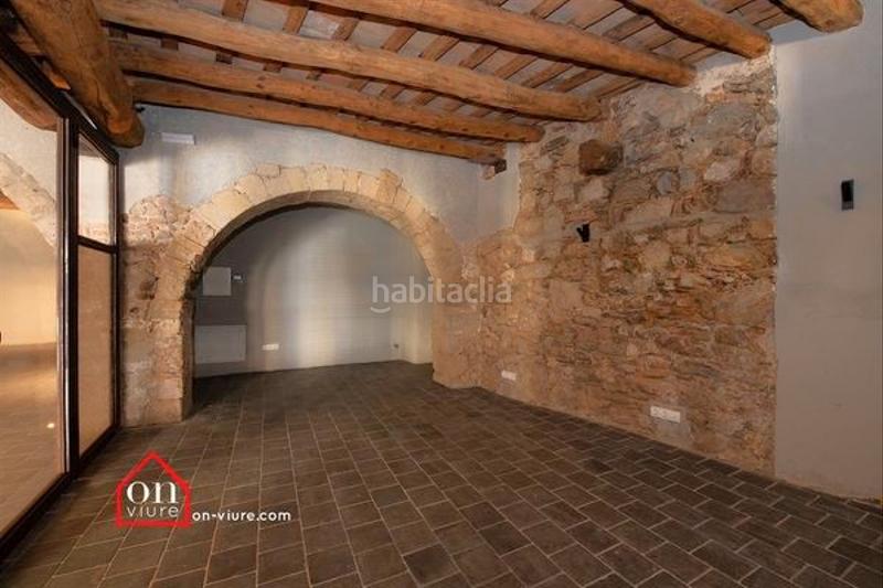 Foto b1ed0770-0bb9-4f01-81fd-cefd22b5eba3. Rent business premise with heating in Centre - Estació Sant Cugat del Vallès