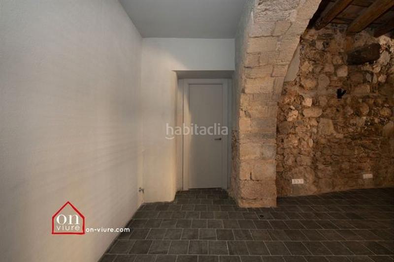 Foto c634ebc9-bdbe-484d-a4fe-76af9e566bc8. Rent business premise with heating in Centre - Estació Sant Cugat del Vallès