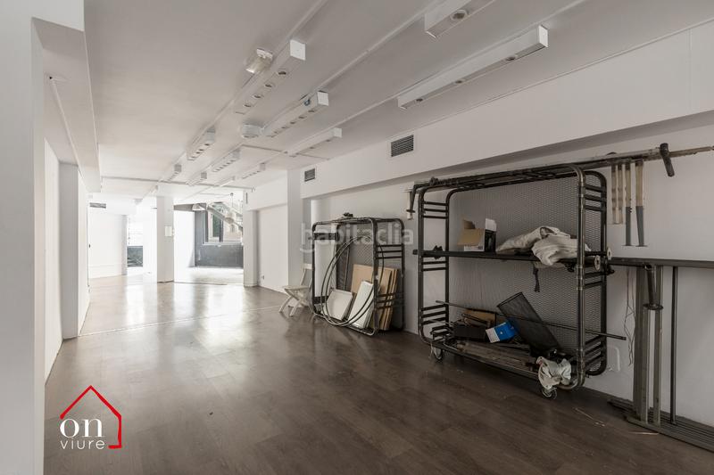 Foto ab630bc9-4d75-40d4-99f7-492cc347d706. Rent business premise in Centre - Estació Sant Cugat del Vallès