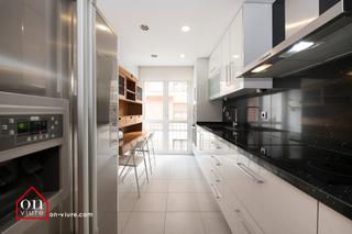 Maison à Centre - Estació. Chalet pareado en venta en centre - estació
