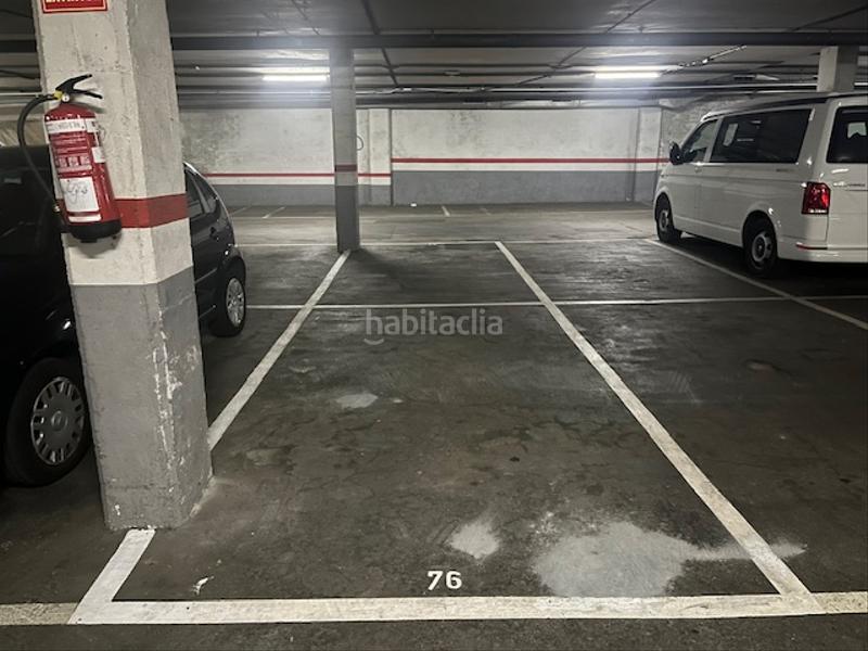 Foto 3aef55c6-be9f-4c76-af96-3f2f53d2e702. Autoparkplatz in carrer de borrell 3 in El Coll Sant Cugat del Vallès