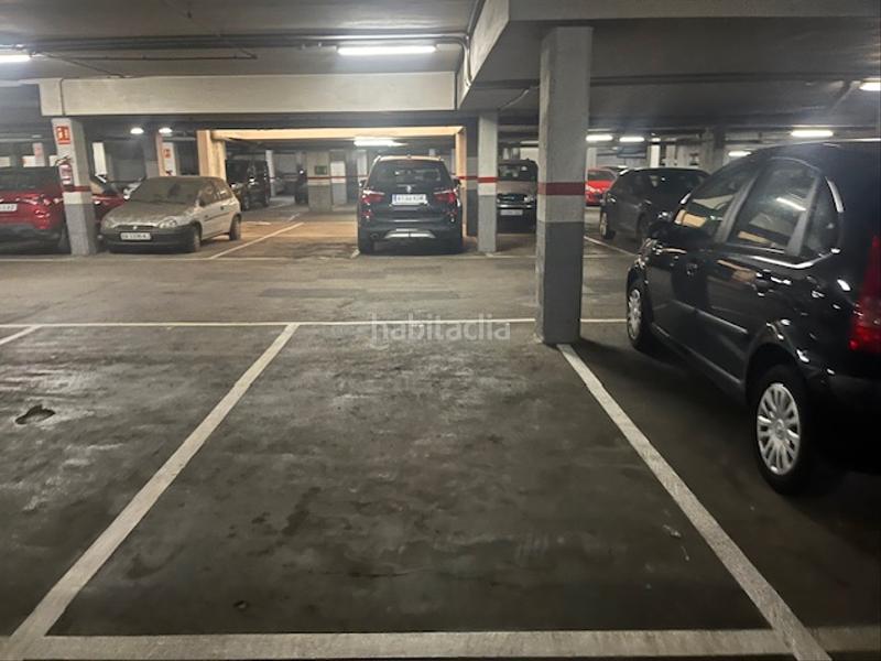Foto c24b5a62-7045-47a1-84b4-cd86b57b905c. Autoparkplatz in carrer de borrell 3 in El Coll Sant Cugat del Vallès
