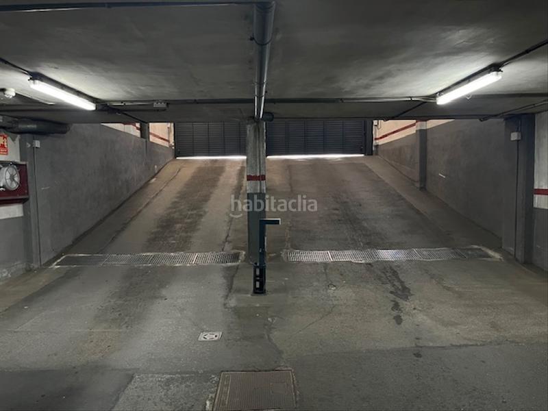 Foto ccdf26c8-018b-4ad6-a8ea-53ac8d0813fd. Posto auto in carrer de borrell 3 in El Coll Sant Cugat del Vallès