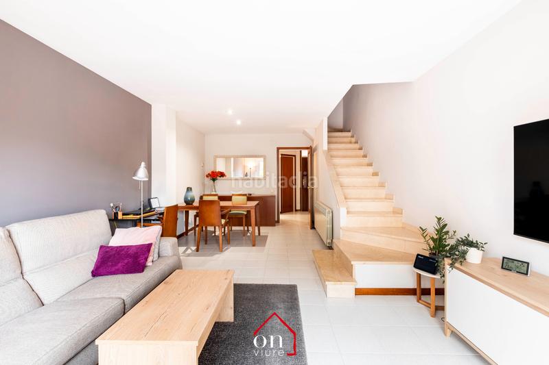 Foto 3a313846-42b2-4216-8699-14d1e638cb2a. Casa a schiera con camino riscaldamento parcheggio in Sant Cugat del Vallès