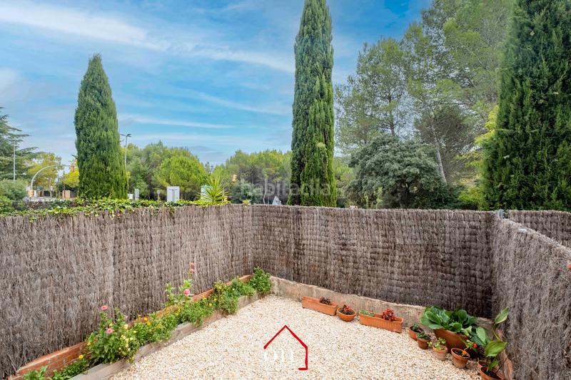 Foto ddcad841-1bb3-41af-b9bd-dc074144424e. Casa adosada en Eixample Sant Cugat del Vallès