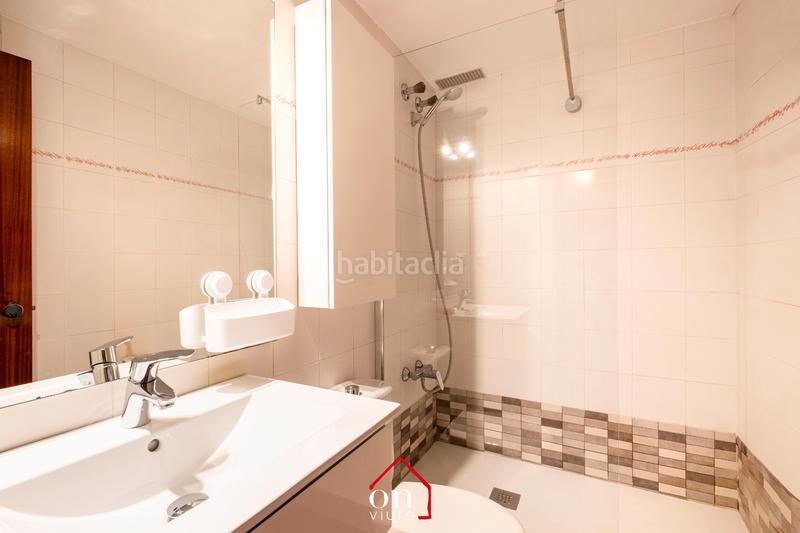 Foto 41fbc9d1-90ad-4572-b06f-3255fcaaeab9. Casa adossada amb xemeneia calefacció aparcament a Sant Cugat del Vallès