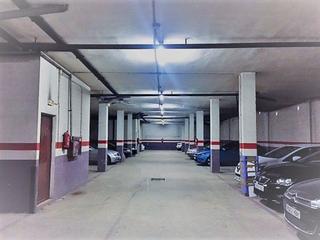 Aparcament cotxe  Calle madrid