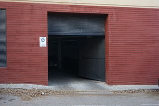 Parking voiture à Calle mira 4