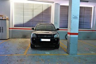Aparcament cotxe a Calle mira 4