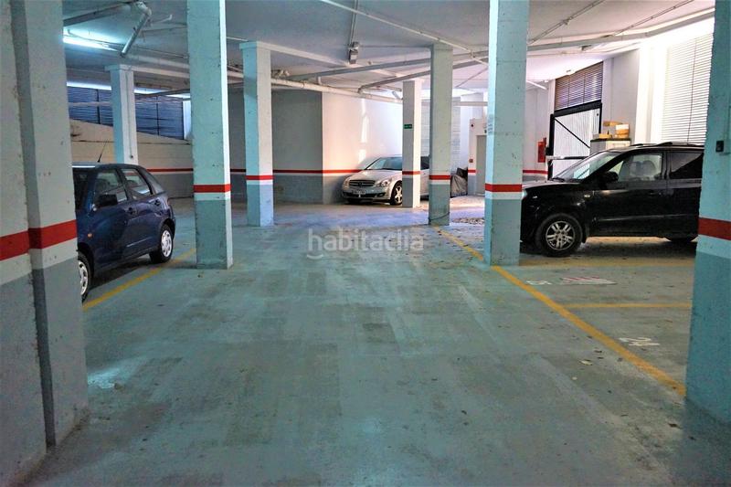 Foto 02445eb5-52a0-422b-9685-8adb6c6a77b2. Parking coche en calle mira 4 en Requena