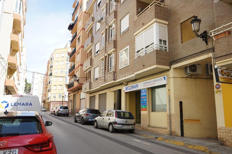 Foto 7c144967-c7c3-4f4d-9209-ac8d32e9c4ed. Alquiler parking coche en calle colón 22 en Requena