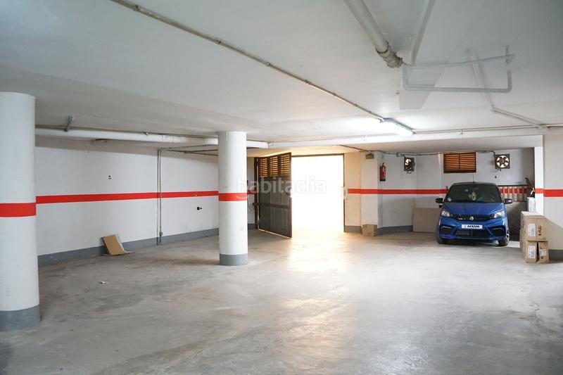 Foto e30f6653-b174-4c25-9c27-719cce459910. Alquiler parking coche en calle colón 22 en Requena