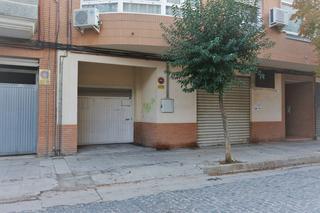 Aparcament cotxe a General pereyra 28