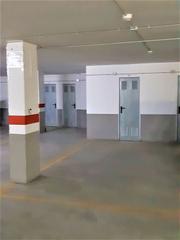 Lloguer Aparcament cotxe a Colon 28