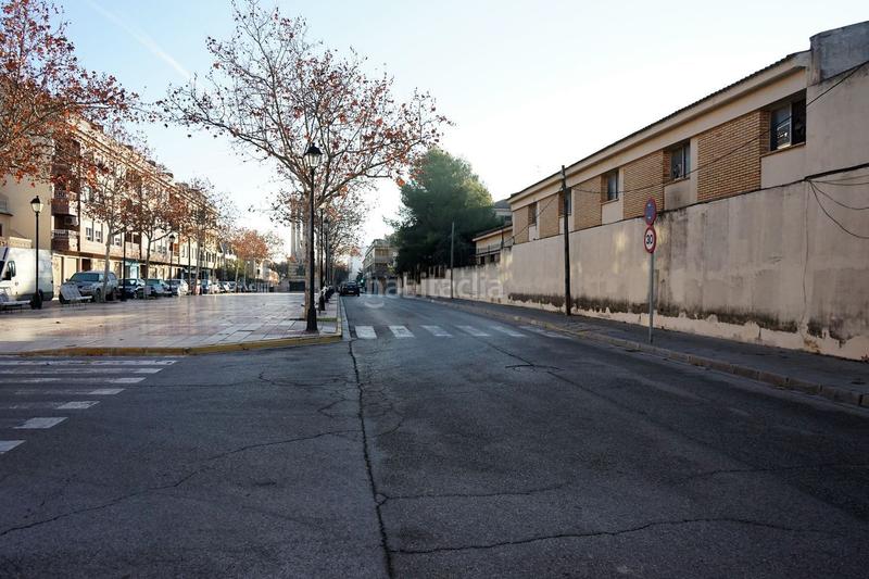 Foto 15acbb6e-7be6-41c5-8ea8-f5a4e2580e28. Lloguer local comercial a arrabal 59 a Requena