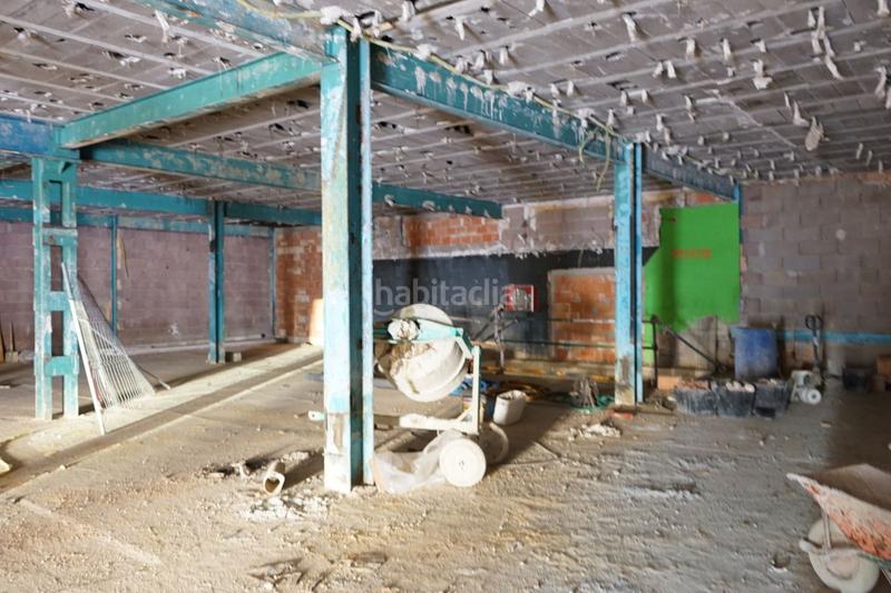Foto 71a439d4-bb2e-485d-b3e5-71effbc71eca. Lloguer local comercial a arrabal 59 a Requena