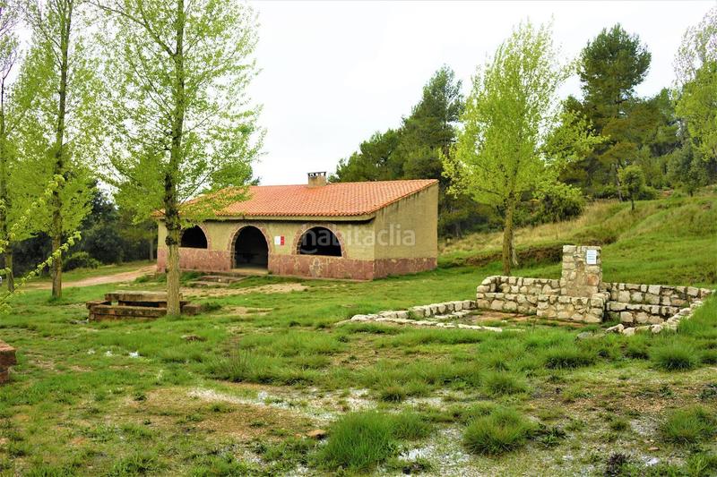 Foto dd09f3e2-d0bc-47dd-a099-cb4ed777bbf2. Finca rústica en calleja hontanar 78 en Utiel