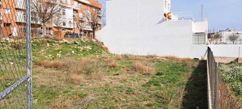 Foto 32a7d146-be6d-4090-baf3-65eb3bf3151f. Terreno residencial en calle calle fuente reinas 26 parcela zona reinas. en Requena