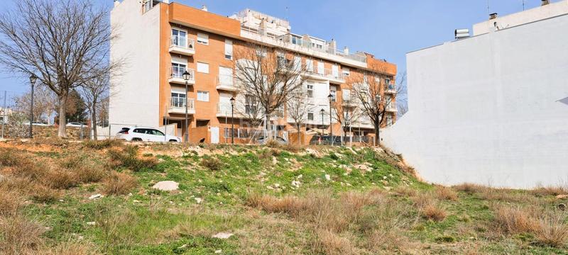 Foto db02aca4-9254-466b-be7a-faafba72938a. Terreno residencial en calle calle fuente reinas 26 parcela zona reinas. en Requena