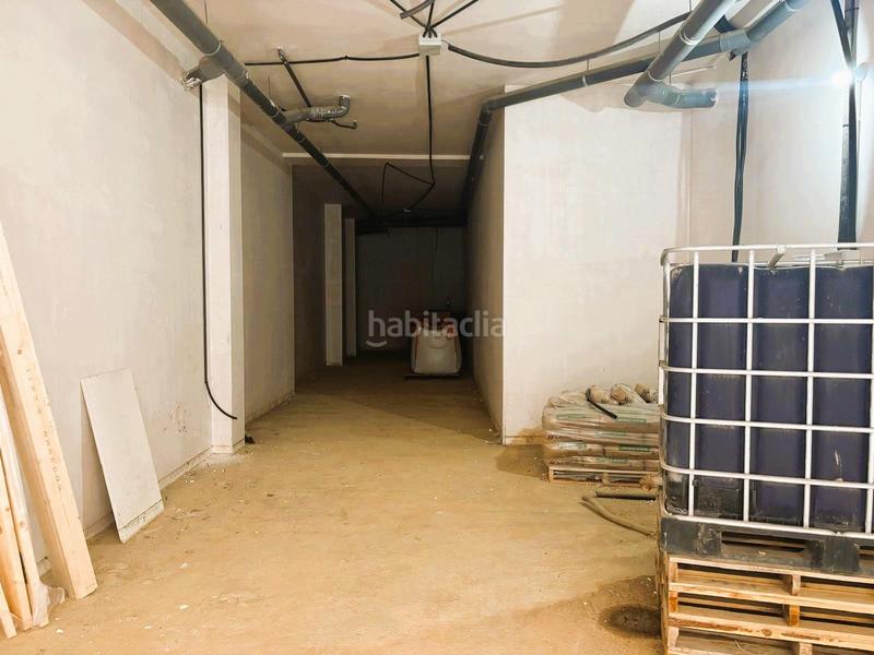 Foto 12396ac1-158d-4f5c-81fd-7f71f558d184. Lloguer local comercial a calle calle de norberto piñango 5 a Requena