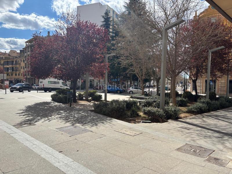 Foto e051d0b9-64fe-454a-8992-31b26674b1e2. Lloguer local comercial a calle calle de norberto piñango 5 a Requena