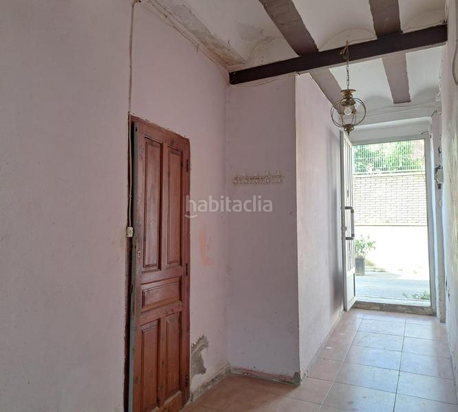 Foto c90cae41-149c-4492-97cd-964680b09f1e. Casa adossada a fuente 6 a Chera