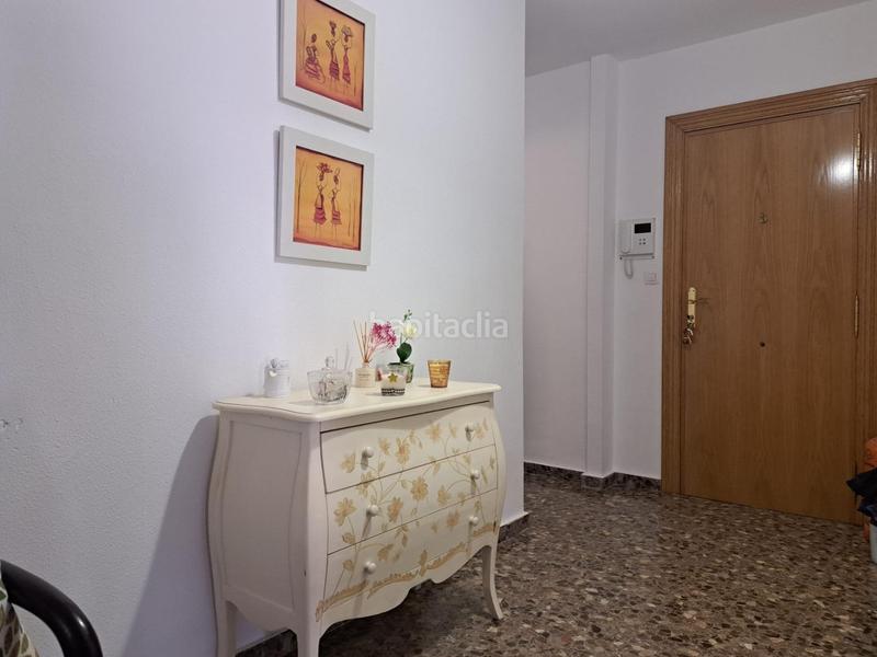 Foto 02fb42ae-4f61-4a30-ab41-37cb2327d250. Piso en calle colon 20 excelente piso céntrico muy cuidado. en Requena