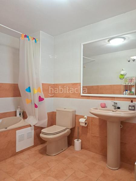 Foto 0ad54de0-0c55-40a9-b582-728b8c132dfc. Piso en calle colon 20 excelente piso céntrico muy cuidado. en Requena