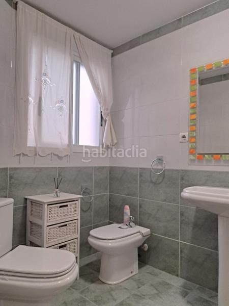 Foto cbe0b18a-9487-45ba-a15a-619311d1fc1f. Piso en calle colon 20 excelente piso céntrico muy cuidado. en Requena