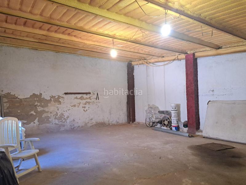 Foto bc90455d-7d60-4b99-a894-a4ce42b87aef. Casa bifamiliare in calle mayor cojos 21 in Requena