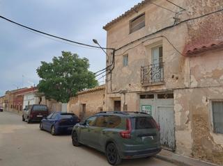 Haus  Avenida duques casas eufemia. Casa para reformar en la aldea de casas de eufemia con gran pati