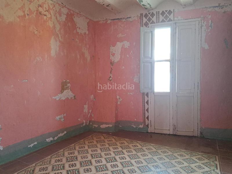 Foto 2d766606-c3ce-48bb-881d-de8ecd01a52c. Casa amb aparcament a Requena