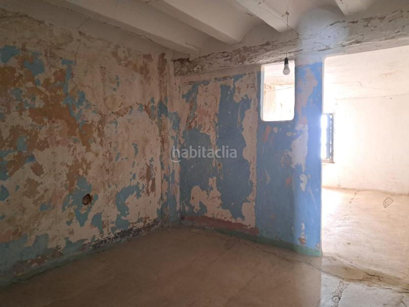 Foto 84419d76-4ad6-46bb-93c8-e0827f75e0ca. Casa amb aparcament a Requena