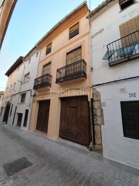 Foto d0bc51a9-429a-4b39-9383-77c2cd327f9f. Casa en calle de santa maría 12 casa para derribo en barrio de la villa. en Requena