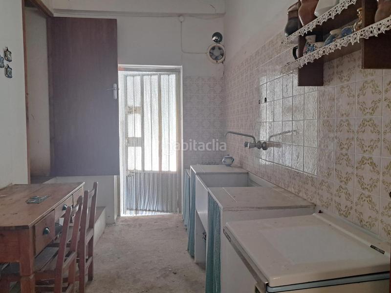 Foto 056e640b-2b16-4920-9484-2692b346206c. Casa adossada a calle calle Requena casas río a Requena