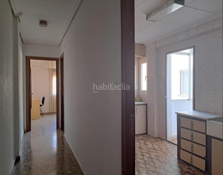 Foto 62894d6e-c286-4c8f-ba48-1b54e6468d2f. Piso en calle de garcía gonzález 24 piso con ascensor de cuatro dormitorios en zona céntrica. en Requena