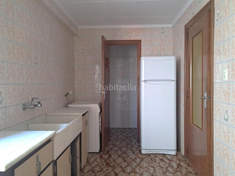 Foto 89d61615-b296-4145-8bfb-5a4f504bea73. Piso en calle de garcía gonzález 24 piso con ascensor de cuatro dormitorios en zona céntrica. en Requena