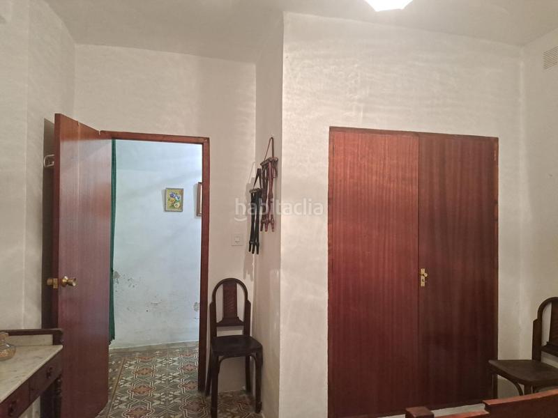 Foto 8b7defc9-32d5-4880-b1cf-1157b74a1ed4. Casa en calle progreso derramador 13 bonita casa de pueblo con amplio patio y fachada a dos calles. en Requena